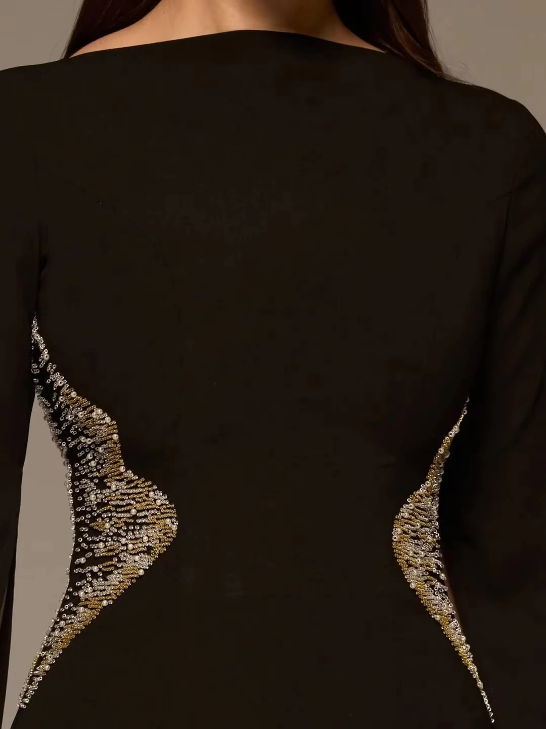 Saudi Arabia Prom Dresses O-Neck Beadings Floor Length Customized  Sheath Long Sleeves Evening Dresses Party Dresses Crystals