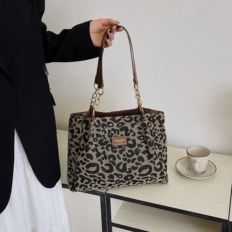 Women Leopard Design Handbags Fashion Underarm Bags Versatile Large Capacity Shoulder Bags Female Shopper Tote Bags