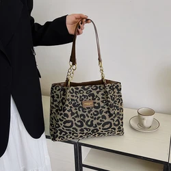 Borse da donna con design leopardato Borse sotto le ascelle alla moda Borse a tracolla versatili di grande capacità Borse shopper femminili