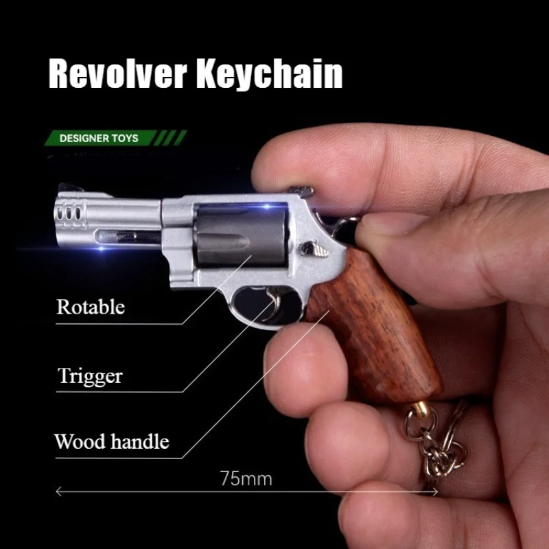 Gun Model Removable Solid Wood Handle M500 Revolver Alloy Assembly Toy Keychain 7.5cm Decoration Crafts Figurines & Miniatures