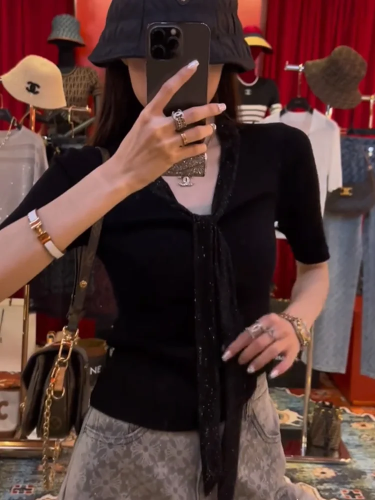 

Женский топ с V-образным вырезом и завязками, короткий рукав, лето 2025, корейский стиль, стройнящий, универсальный, модный, омолаживающий