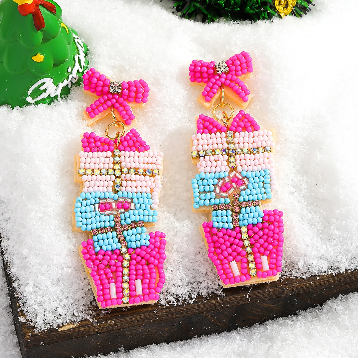 

Stacked Christmas Present Boxes Seed Bead Earrings Bohemia Handmade Beaded Christmas Ear Jewelry Holiday Party Gift For Girls