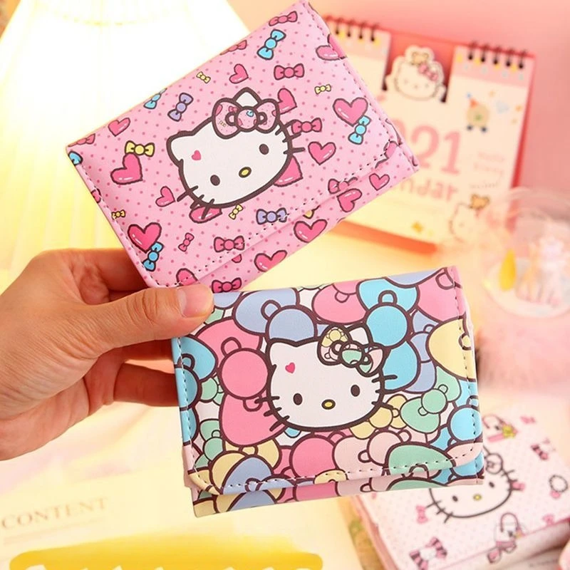 

Кошелек Sanrio Hello Kitty, тройной, с отделениями для карт, мультяшный, милый, модный, хит продаж, подарок на день рождения, новинка 2026 года