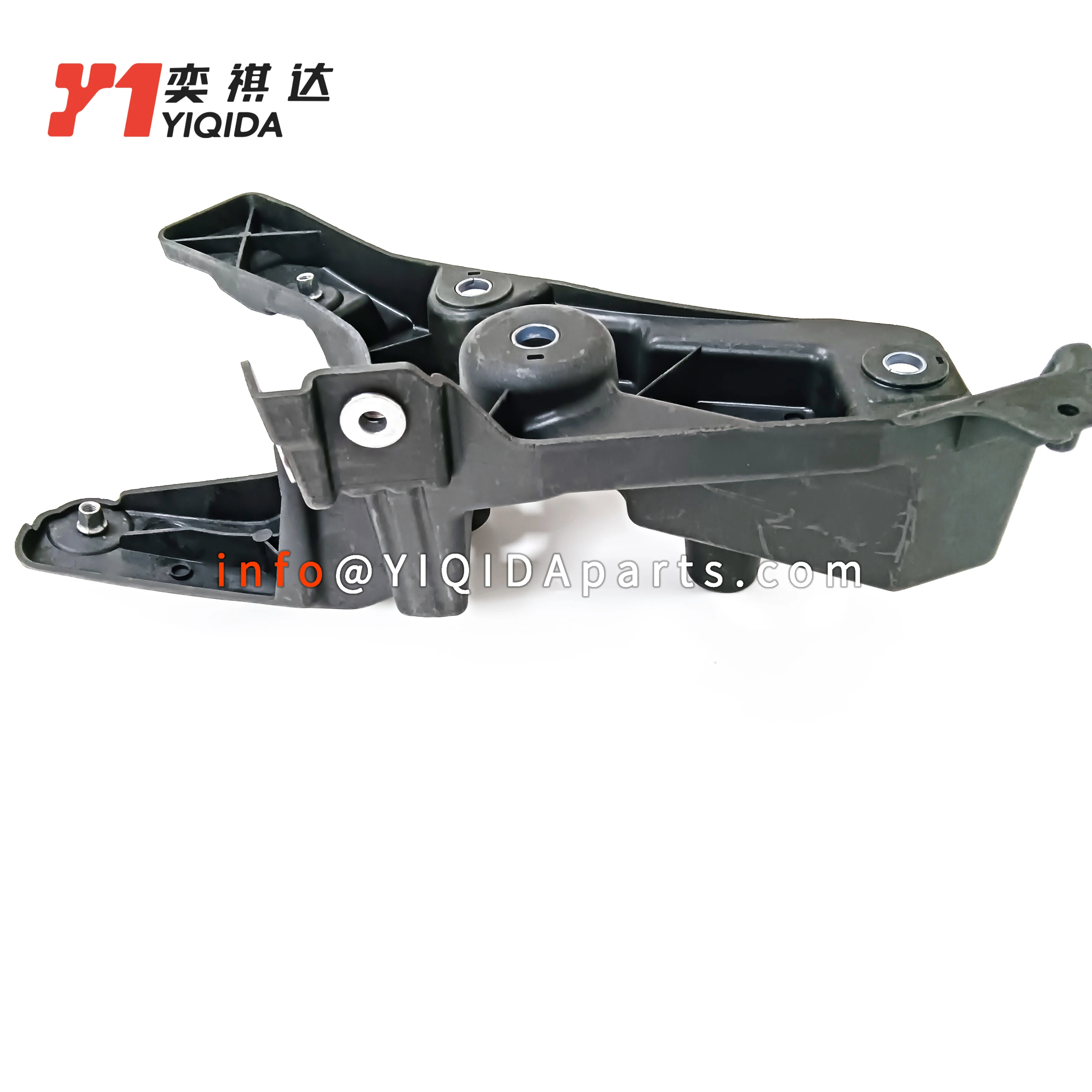 YIQIDA OEM 32288933 Brand New Car Parts High Quality Body Parts Bracket Baffle Holders Auto Parts For Volvo XC60(19-)