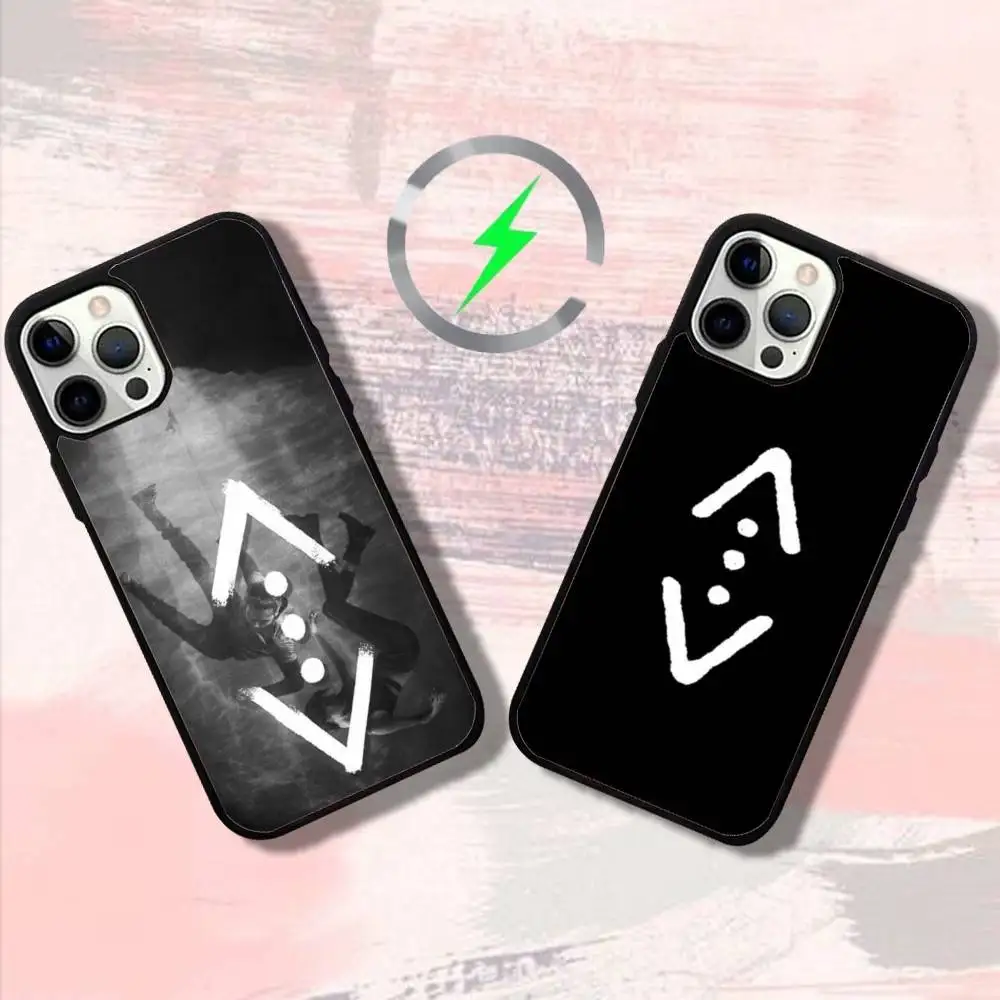 

The C-Cukurs Phone Case For iPhone 16,15,14,13,12,11,Pro,Max,Plus,Mini,SE4,E Magnetic Magsafe Wireless Charging