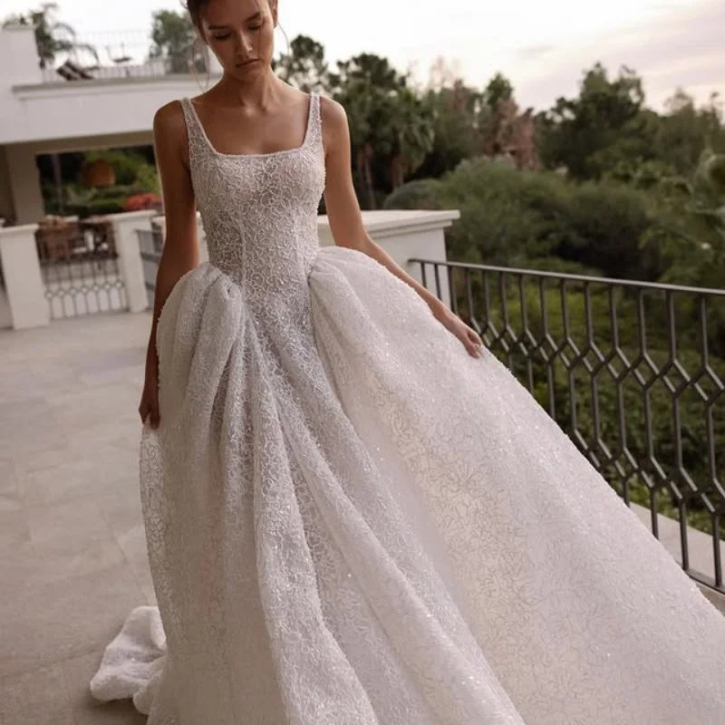 

Simple White Sweetheart Ball Gown Wedding Dress With Beadwork Decoration A-Line Sleeves Vitable Train Bridal Gowns Customized
