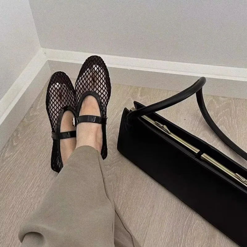 Damen Mode Mesh-Netz Ballerinas Mary Jane Atmungsaktive Ausgehöhlte Schnallenverschluss Spitze Sommer Casual Walking Schuhe für Damen