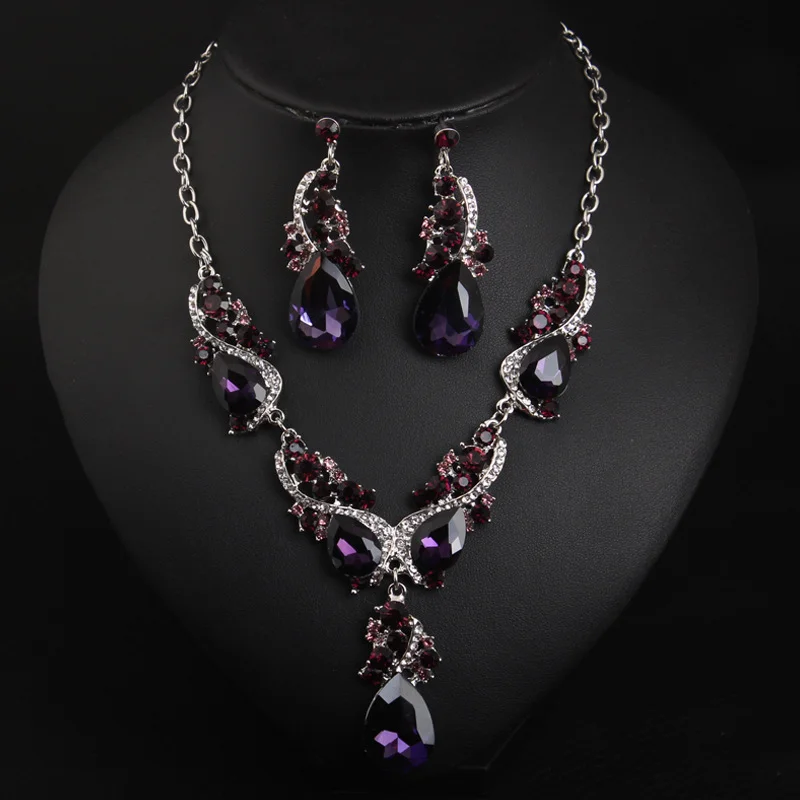 

Large crystal gemstone necklace and earrings set - Exaggerated and fashionable women's formal clothing accessory