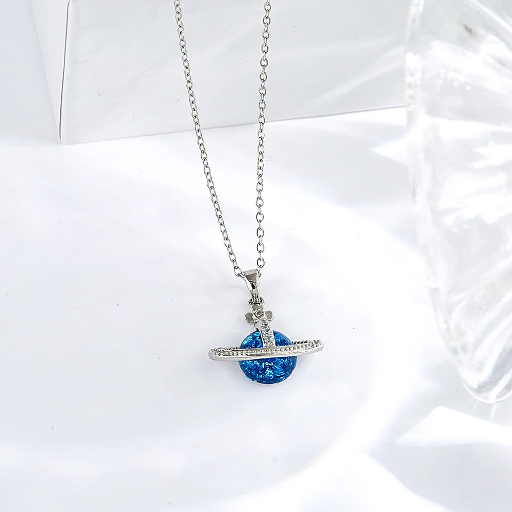 هدية مربع التيتانيوم الصلب مايكرو إدراج كوكب قلادة قلادة للفتيات ضوء الأزياء الفاخرة والمجوهرات المتخصصة