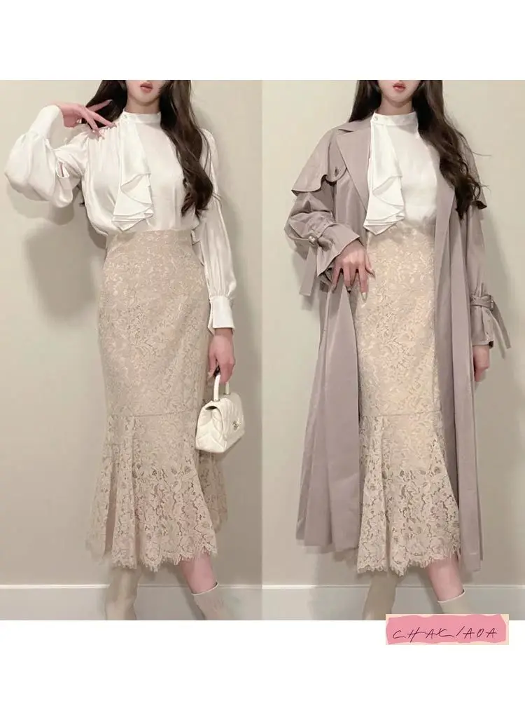 日本の秋冬の甘くてエレガントなハイウエストと薄いレースの透かし彫りフィッシュテールヒップを包み込むハーフボディロングドレス女性用