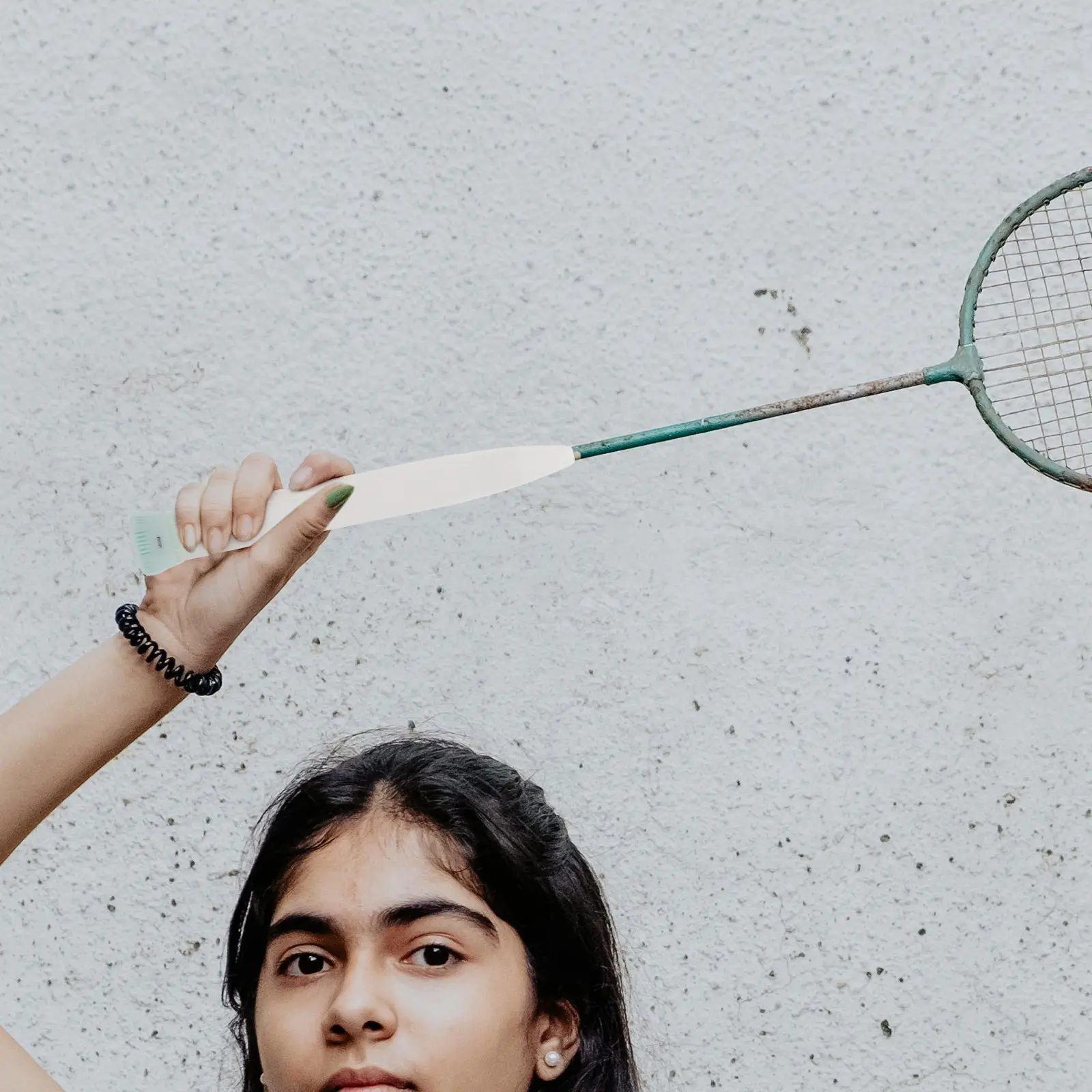 

Badminton Racket Replacement Grip Handle Plastic Sports Racket Grip for Comfort Non-Slip Secure Hold Daily Training Competition