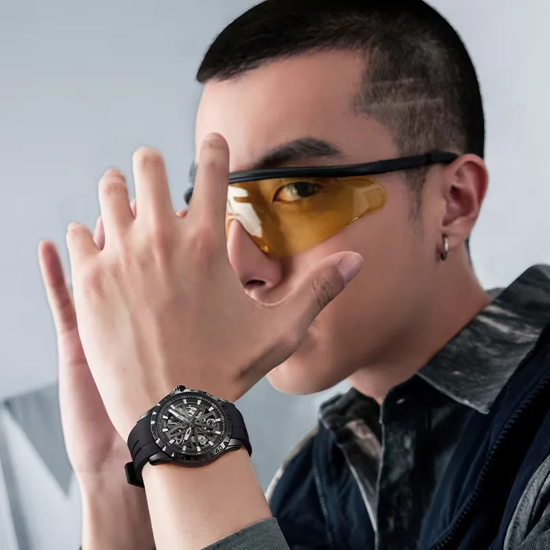 

Mineral Strengthened Glass Mirror Stainless Steel Case Mechanical Automatic Luxury Watch for Men