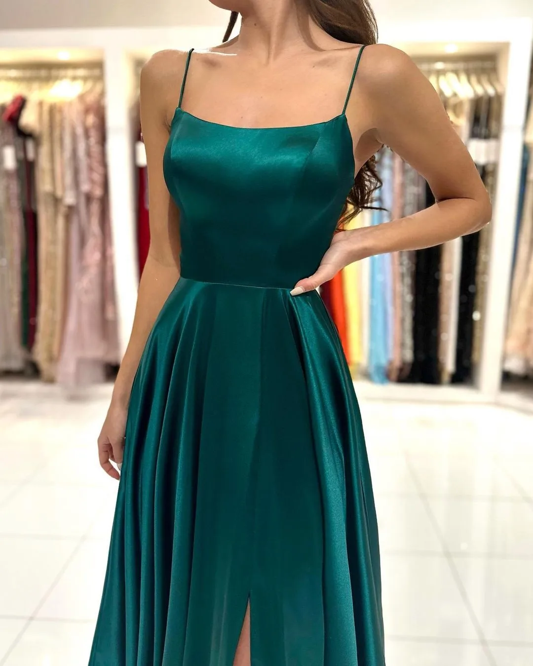 BABYONLINE Sexy Bridesmaid Dress Soft Sikly-Satin A-line Gown with Strappy Lace-Up Back and Hih-Slit Floor Length Gown for Weddi