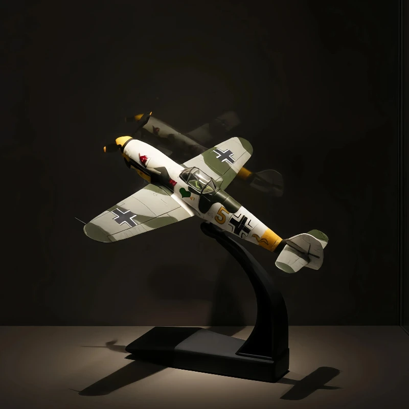 

WWII German Messerschmitt BF 109F-4 Fighter Plane 1:72 Scale Finished Military Aircraft Simulation Model Display Ornament 14+