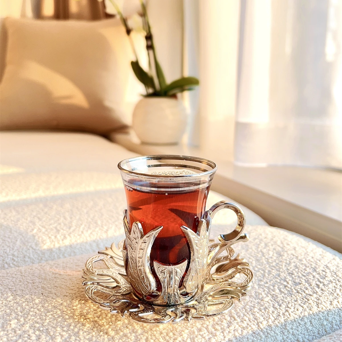 Classic Black Tea Cup Exquisite and Magnificent European Imperial Water Cup with Dish and Spoon