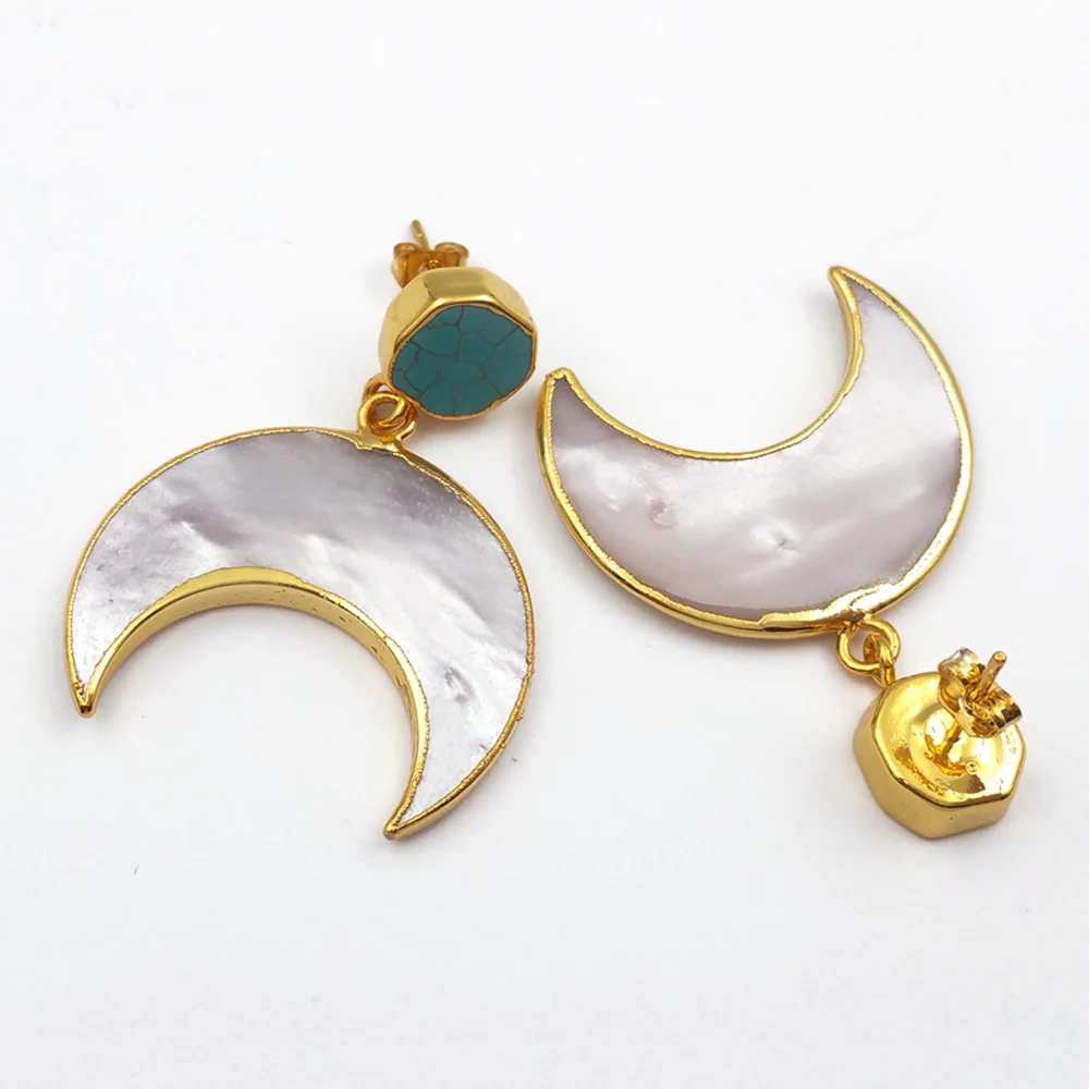 WT-E429 Wholesale Fashion Moon Shape Earrings Natural Shell Pendant Attached Green Stone Stud Romantic Style Lady Girl Jewelry