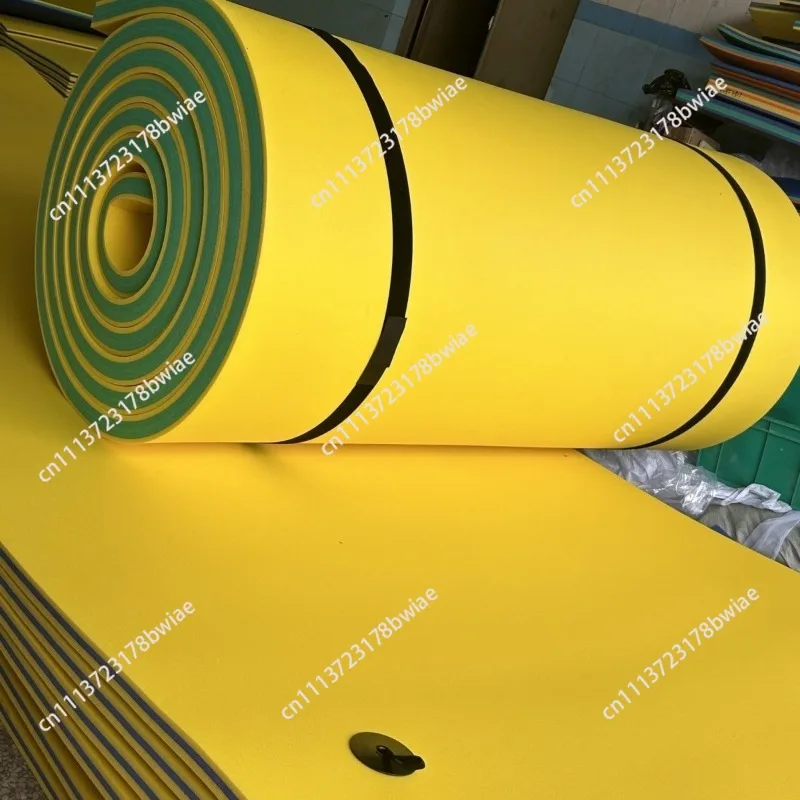 Three-color inflatable water mat - foam board - pool & sea entertainment - floating magic carpet water bed