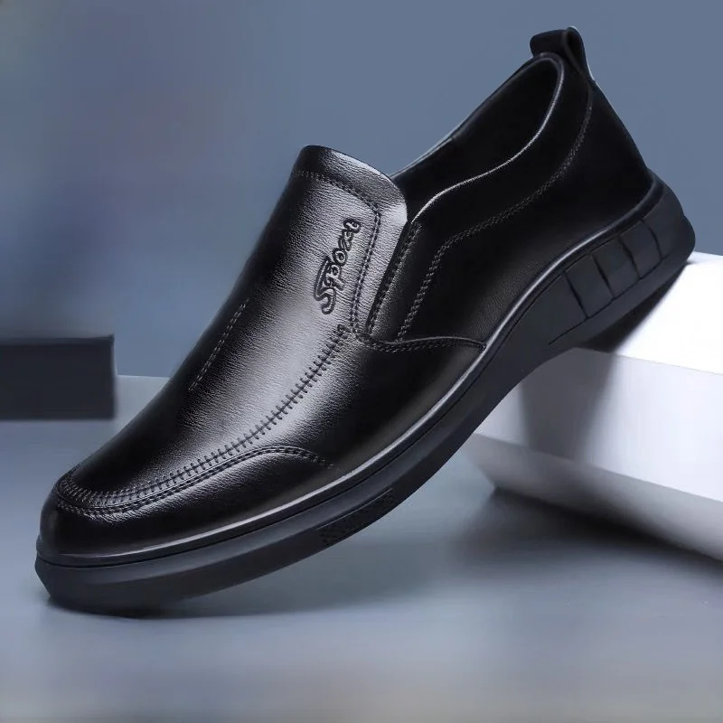 

New Casual Leather Shoes Business Comfortable All-Match Work Shoes Lazy Man's Black Leather Shoes for Middle-Aged And Elderly...