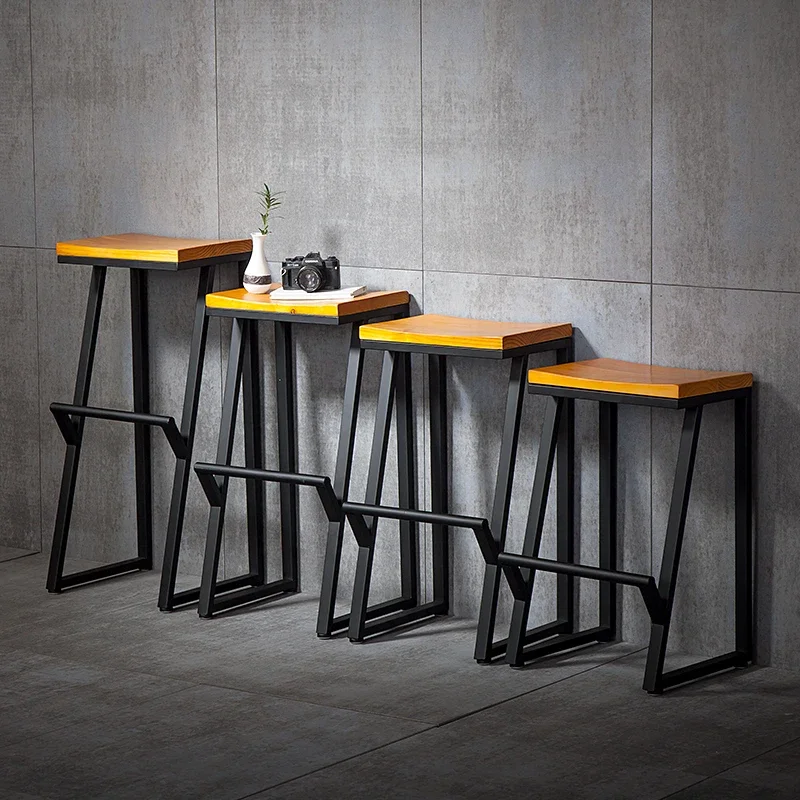 Chaises Hautes Simples avec Mécanisme de Levage, Piste de Bar Moderne, Table de Ferme, Compatible avec le Design Moderne Confortable
