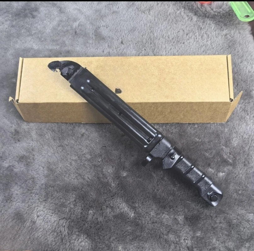 

127B 6x5 Bulgaria Classic Collection Outdoor Multi-Functional Tool Portable Camping Survival Equipment