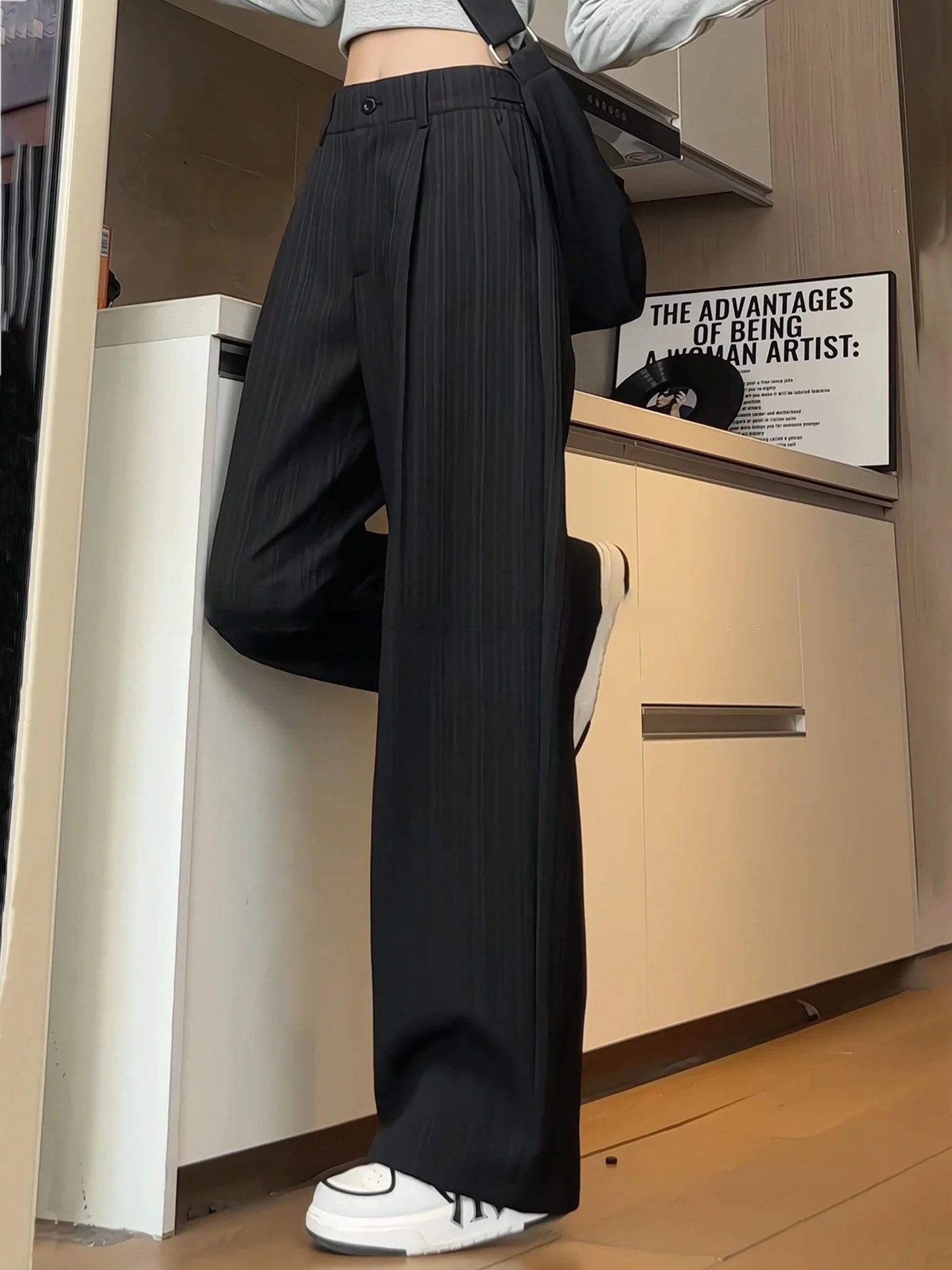 

Bla Stripe Texture Wide Leg High Waist Straight Cut Casual Pants Men Women Design Sense Loose Fit Trousers Casual Pants