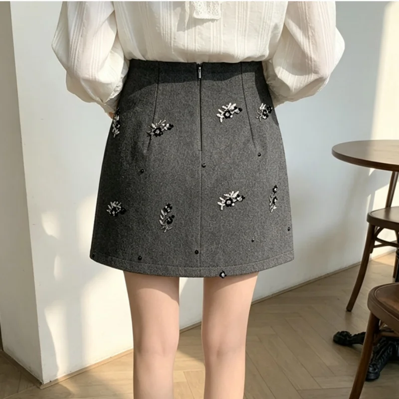 Designer Beaded Sequin Woolen Short Skirt For Women Autumn Winter High Waist A-line Gray Embroidered Mini Skirt
