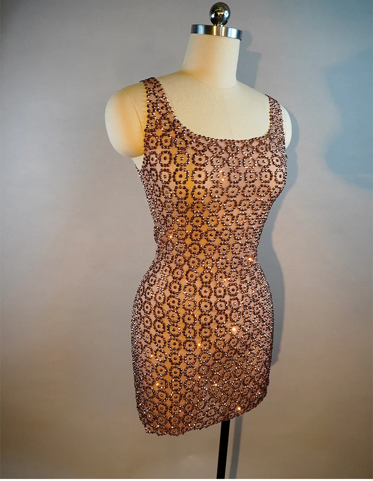 セクシーなステージスパークル Leinstone ノースリーブショートスカートレディースメッシュシースルーお祝いパーティー誕生日パーティー歌手の写真ドレス