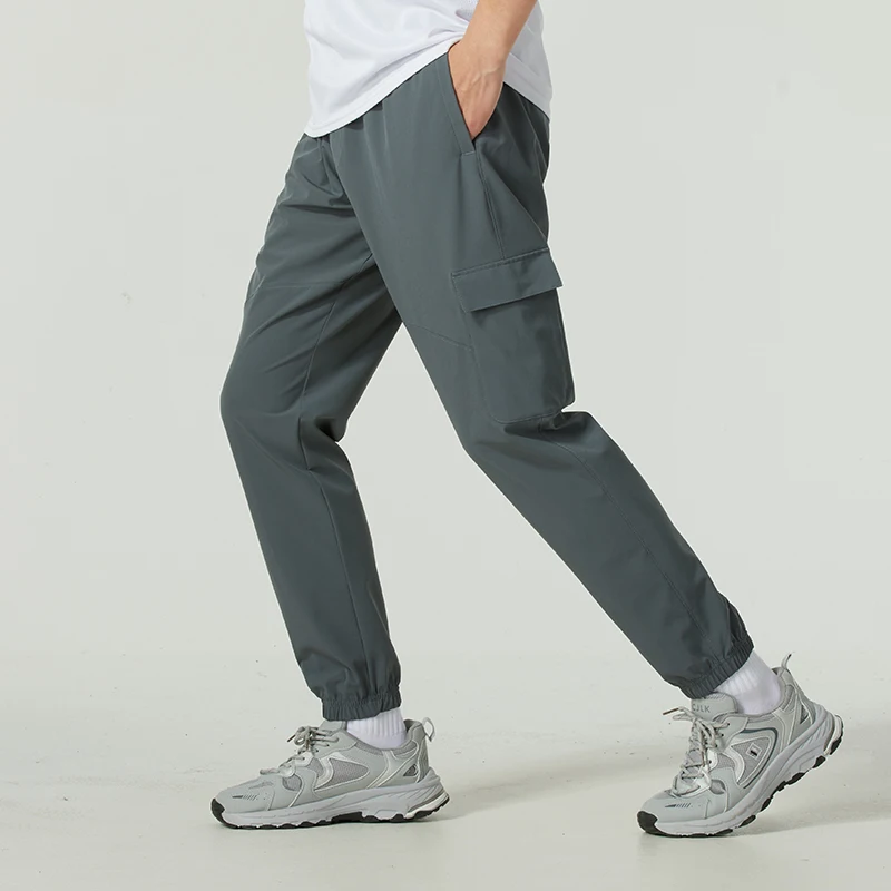 アンダーアーマー メンズ パンツ スポーツパンツ フィットネス トレーニング ランニング エクササイズ トレンディ ファッショナブル カジュアル ウーブンパンツ 1380358-012