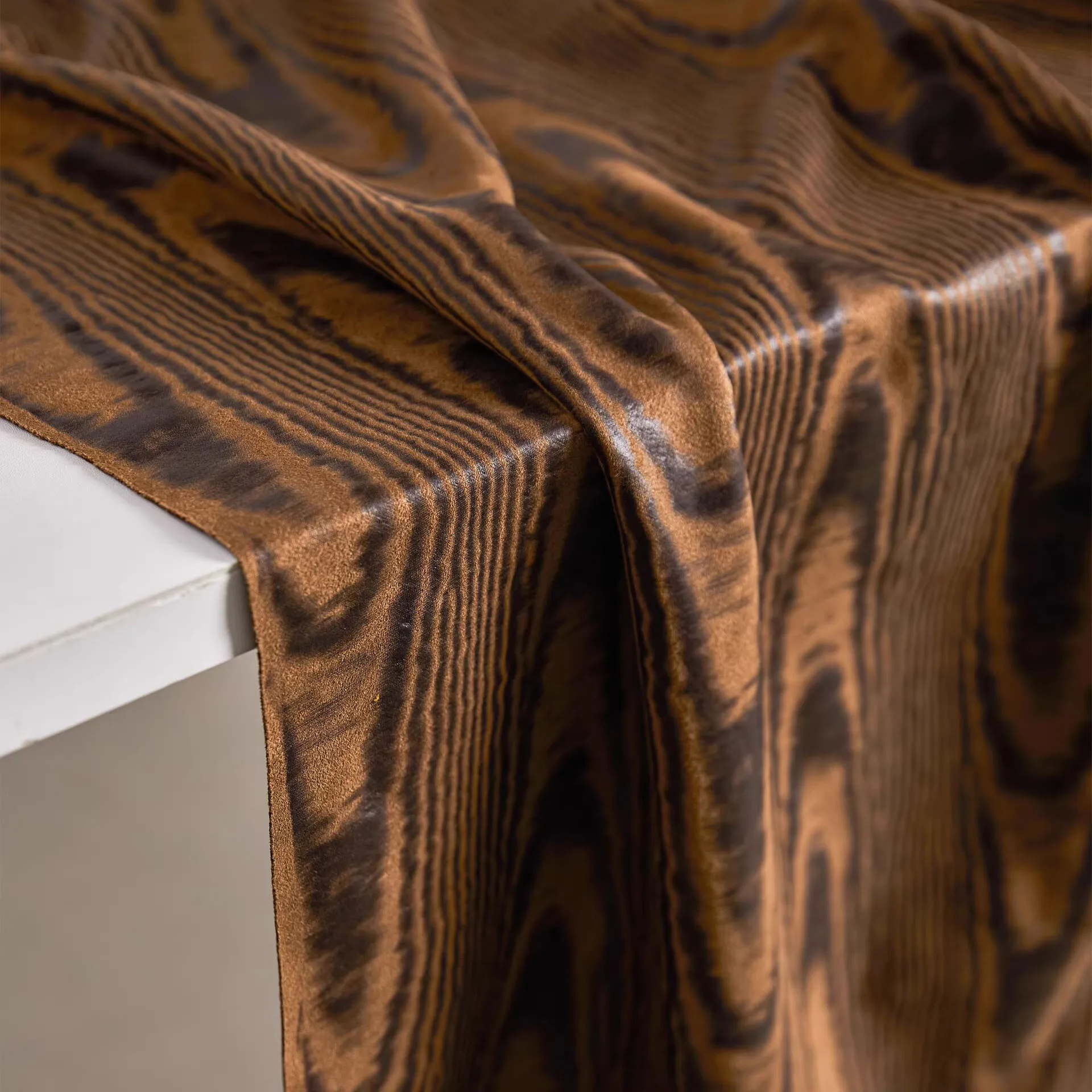 

1 ярд кожаные ткани с покрытием горячего тиснения для одежды замшевая ткань с рисунком Мохра пальто, юбка, сумка «сделай сам», дизайнерская ткань