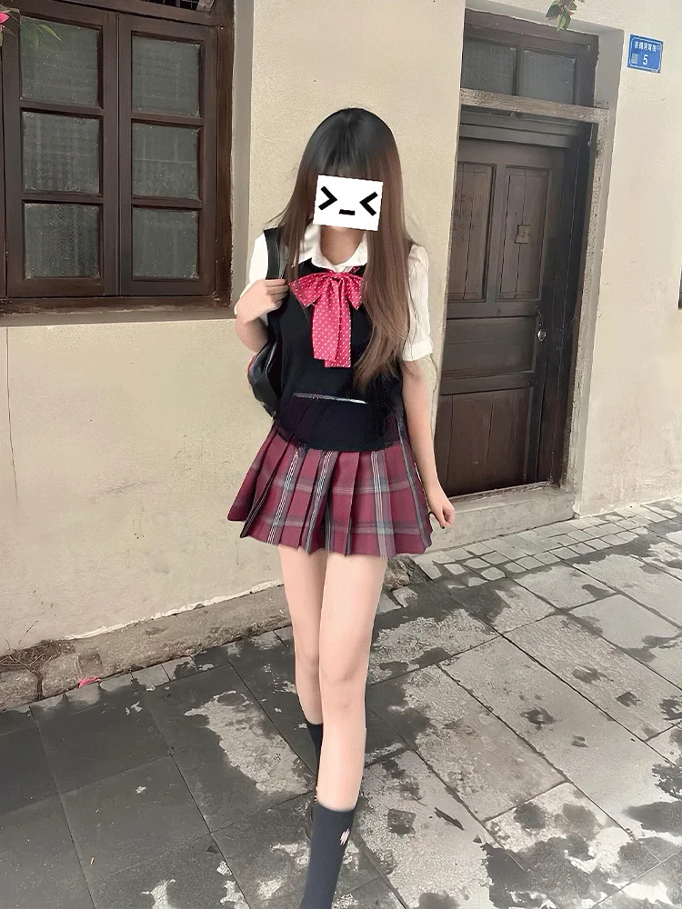 

Комплект школьной формы JK: красная клетчатая юбка и жилет, юбка в пол, в стиле колледж, из полиэстера, с V-образным вырезом