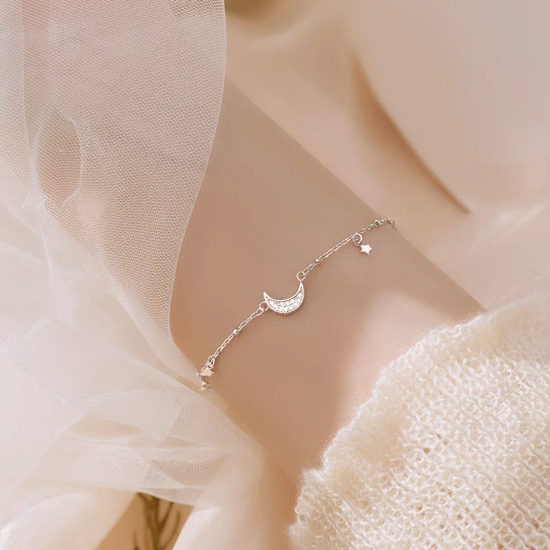 

Браслет со звездой и луной Ins Нишевый дизайн Звезда и луна Ручные украшения Студенческая подруга Ретро аксессуары