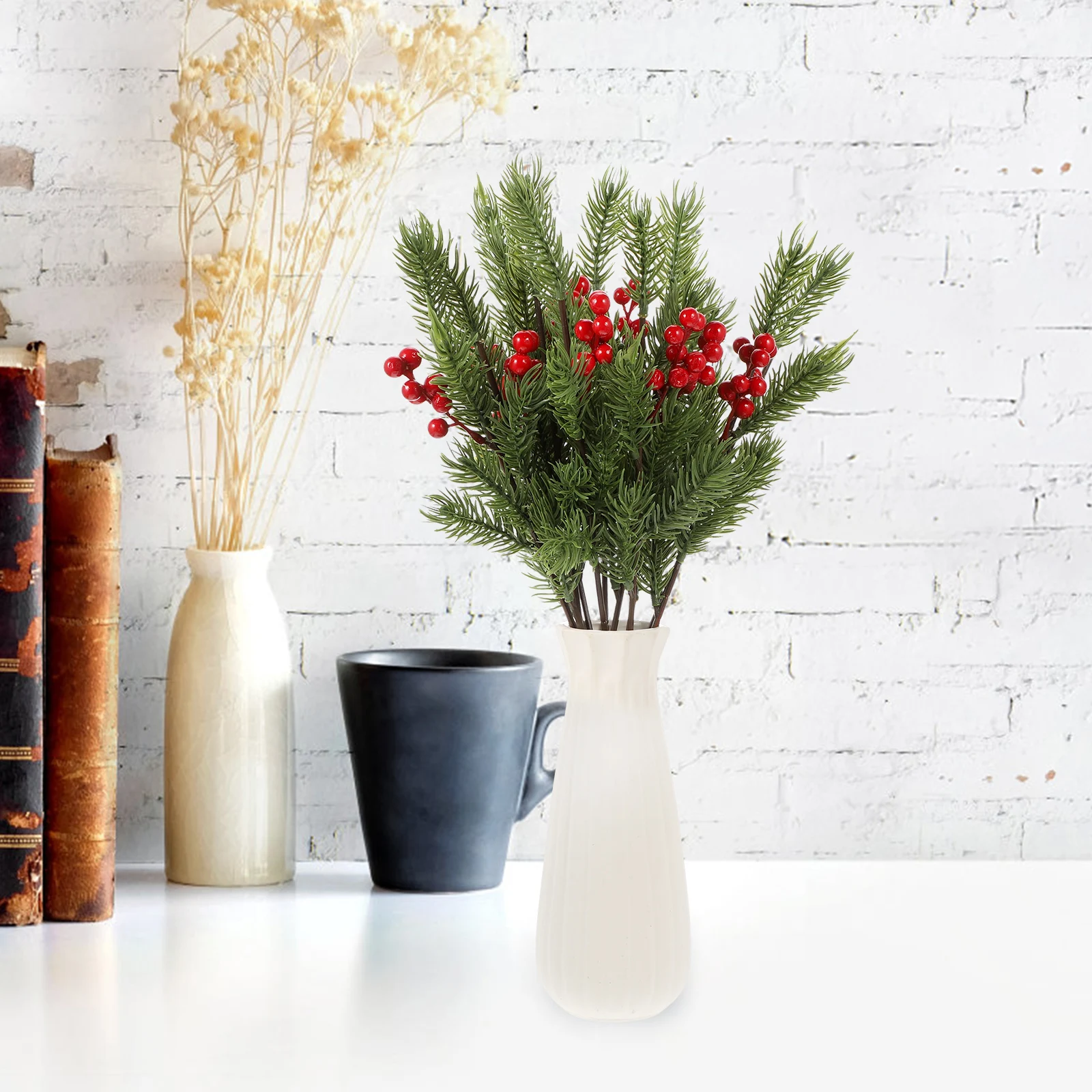 

12pcs Artificial Pine Needles Decorative Pine Leaves Branches Vivid Berries Christmas Wreaths Holiday Centerpiece Xmas