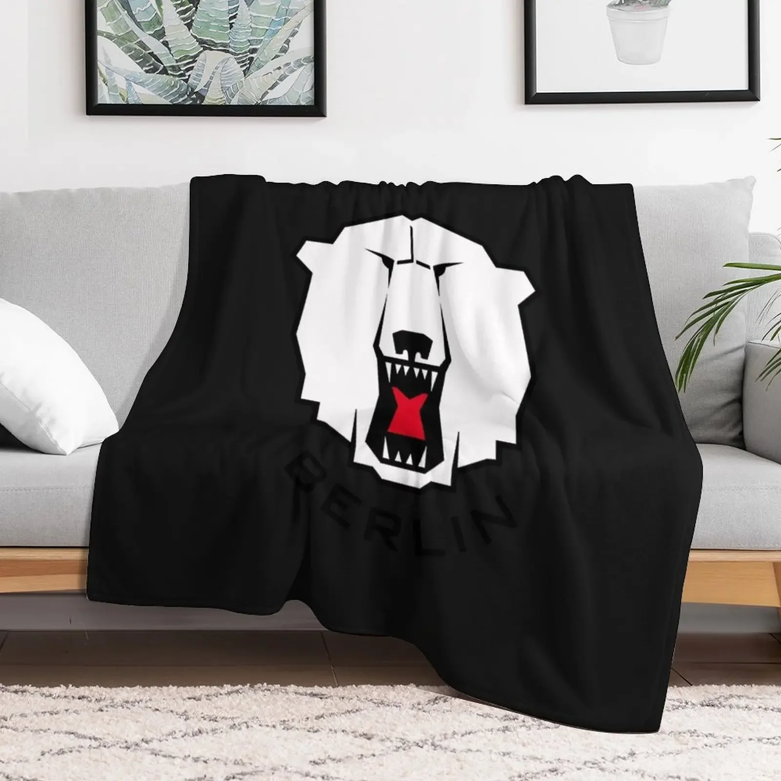 Eisb?ren Berlin Hockey Classic T-Shirt Throw Blanket Plush Soft Big Blankets