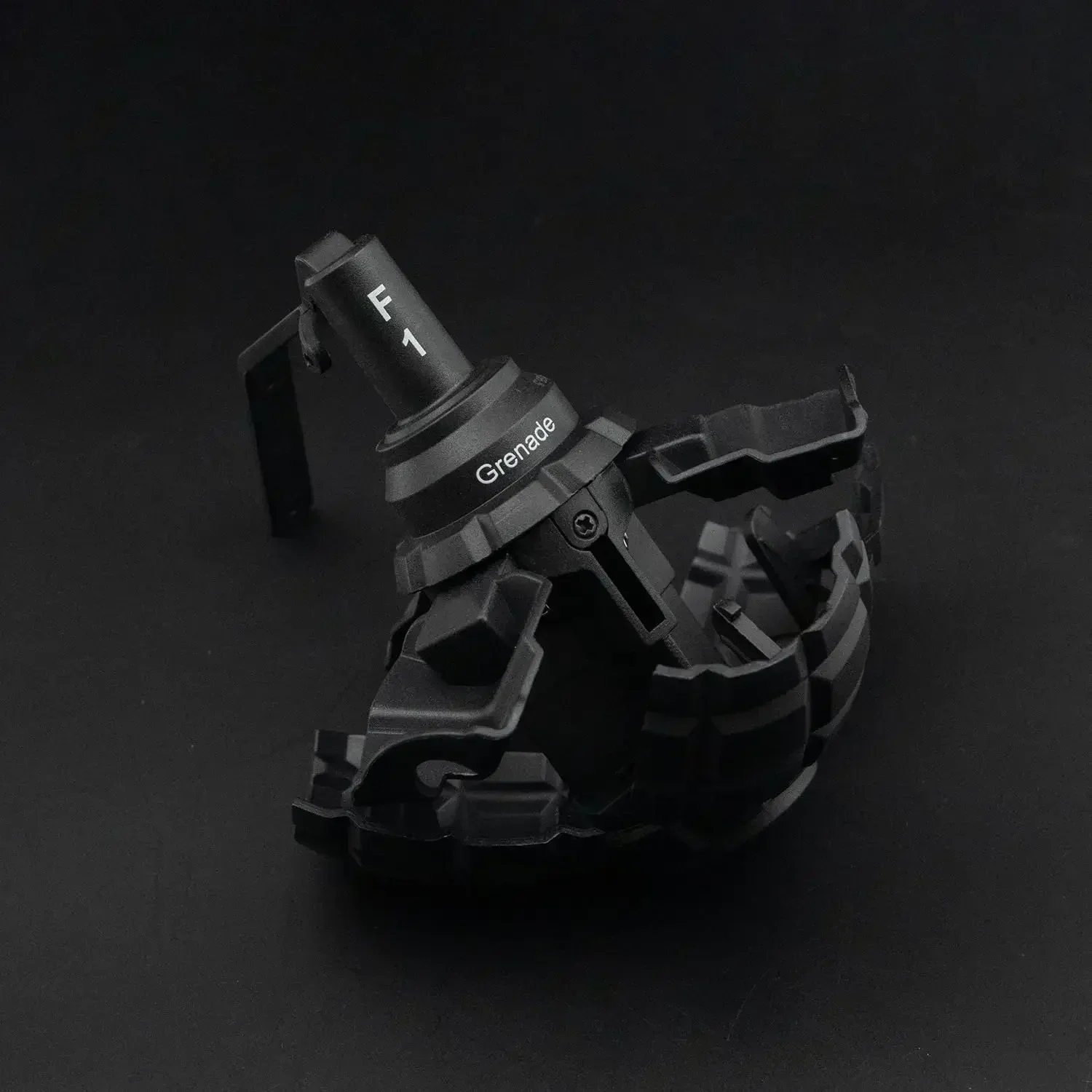 F1 اليد القنابل اليدوية لعبة بلاستيكية CS لعبة اطلاق النار attle لعبة دمية قنبلة يدوية نموذج ل Airsoft الألوان لعب الأدوار الدعامة