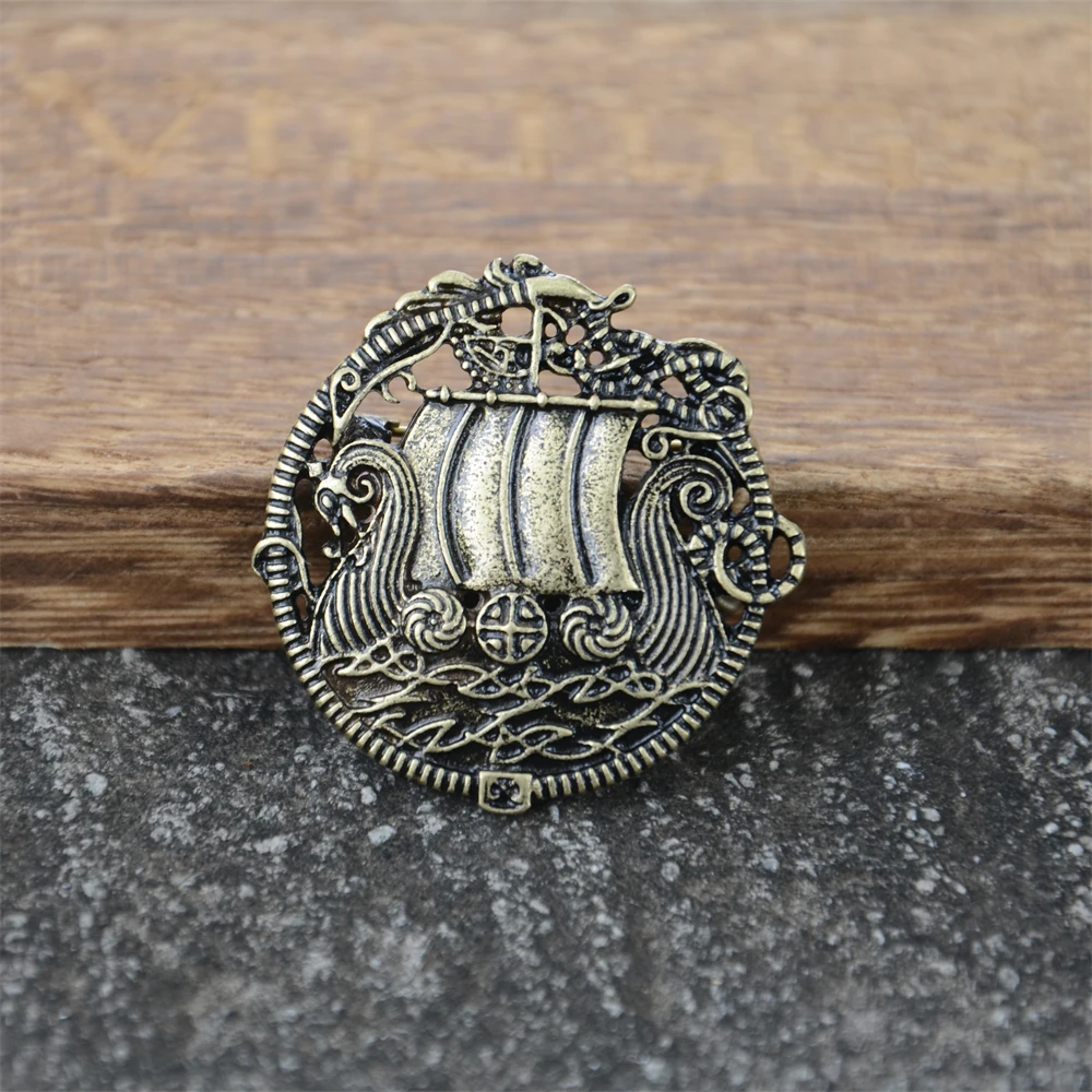 1Pcs Norse Viking Boat Brooch Pins For Clothes Vintage Ship Goth Accessories Jewellery For Men Women