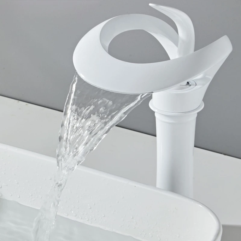 Durable Sturdy Splash Proof Basin Faucet Dual Temperature Control Creative Corrosion-resistant Brass Body Bathroom Faucets