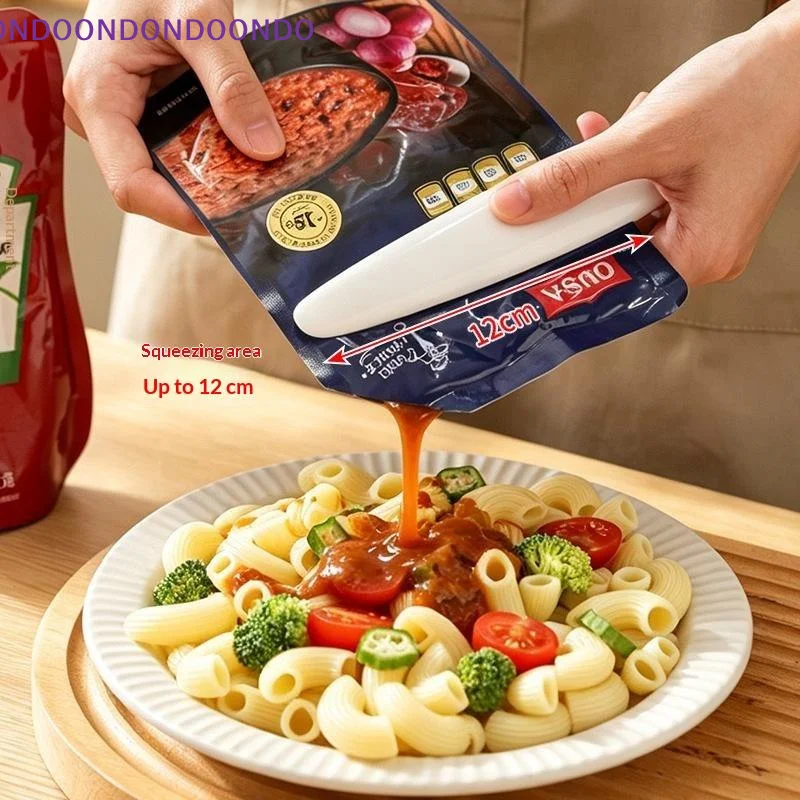 Magnetic Sauce Packet Squeezer Kitchen Condiment Pouch Press Clip Removable Tube Wringer For Food Sauce Bag Toothpaste Pet Food
