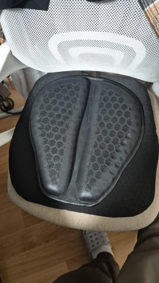 Bikerzonez HexFlow Motorcycle Seat Cushion