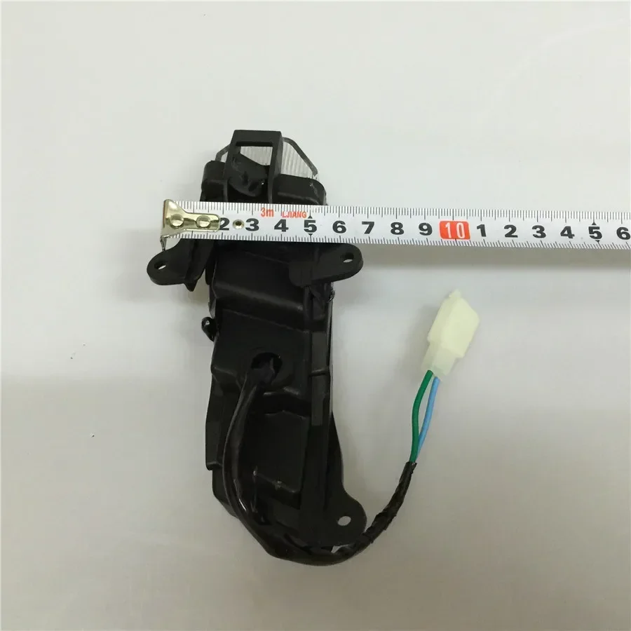 For Cfmoto Spring 650NK Plastic Front Right Turn Signal Turn Light Motorcycle Accessories (Indicator Assemblies)