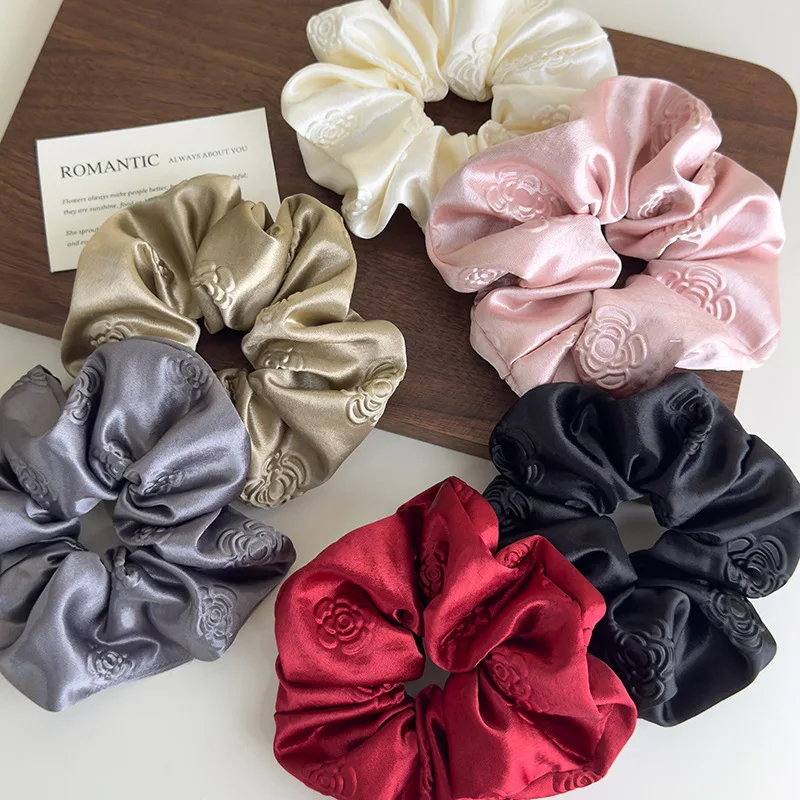 

Luxury Satin Scrunchies Elegant Flower Textured Embossed Hair Ties for Women Solid Color Big Head Band Ladies Hair Accessories