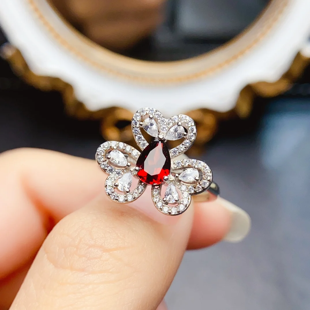 FS New 5*7mm Natural Garnet Fashion Flower Ring for Women Real S925 Sterling Silver Charm Weddings Fine Party Jewelry MeiBaPJ