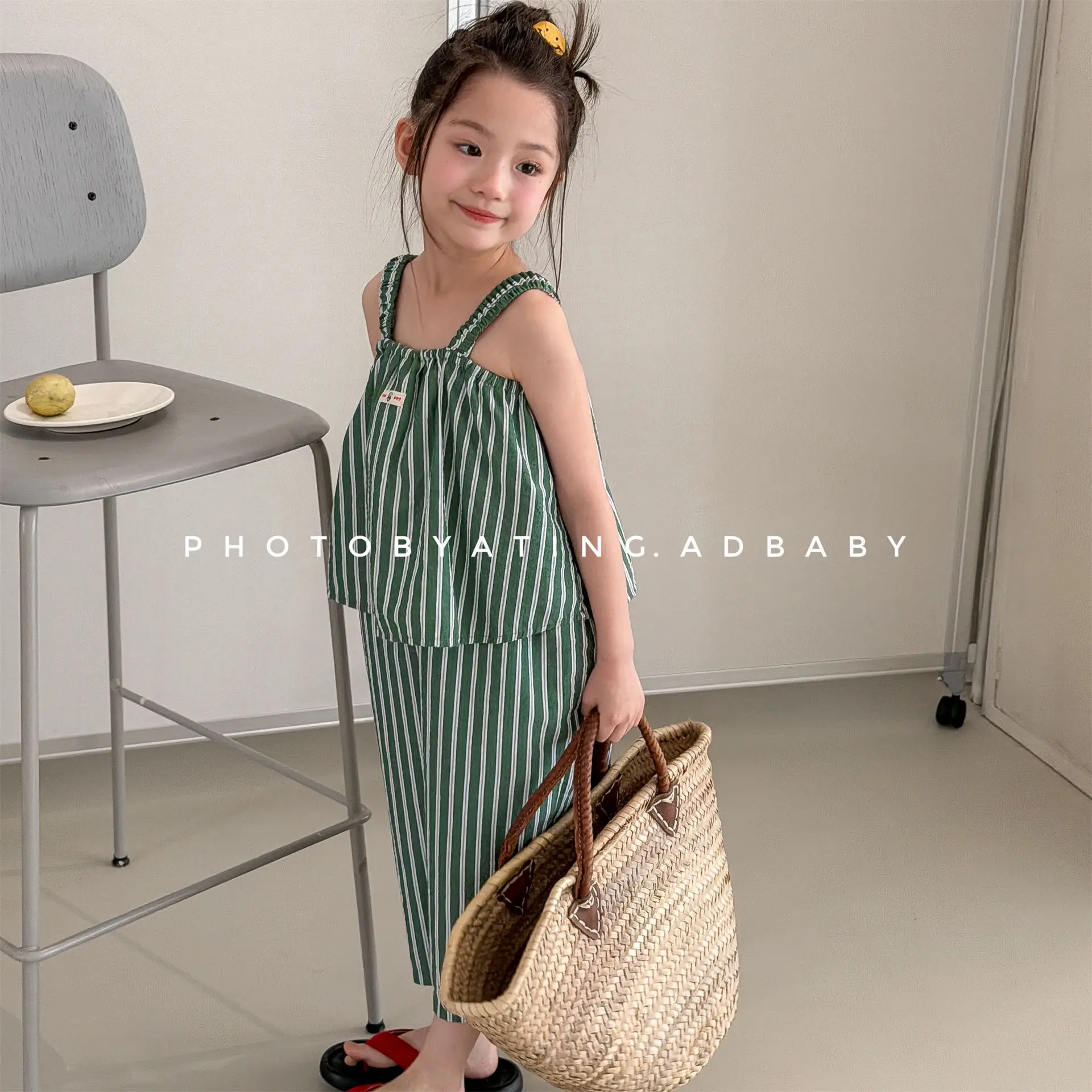 

2026 Summer New Girls Loose Sling Trousers Kids Sleeveless Jumpsuit Kids Girls Striped Playsuit Cotton Baby Casual Overalls