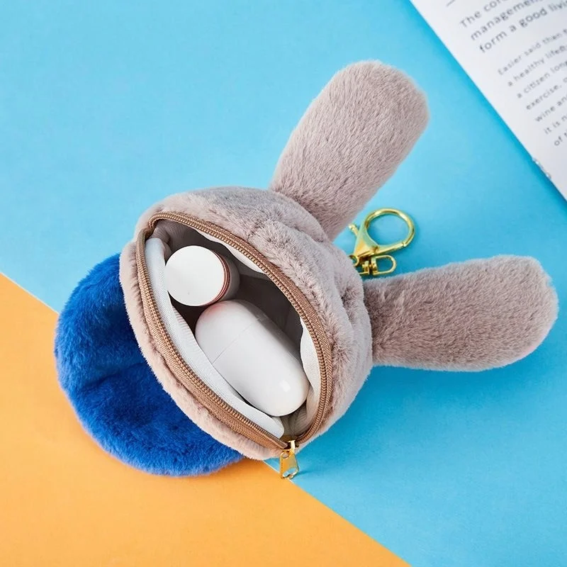 กระเป๋าใส่เหรียญขนาดเล็ก ดีไซน์หมวกดิสนีย์ จูดี้ ฮอปส์ หมีพูห์ มนุษย์ต่างดาว ทำจากผ้าพลัฌนุ่ม ใช้เป็นพวงกุญแจ ใส่ลิปสติก หูฟัง ป้องกันการสูญหาย ใช้ตกแต่งได้