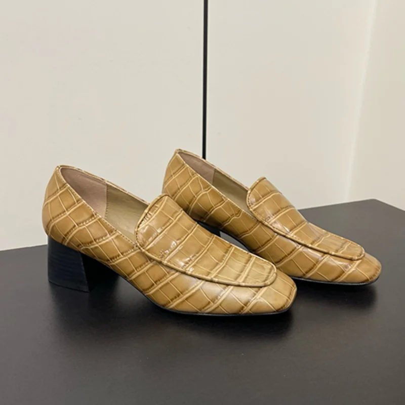 

Jenny & Dave 2026, женская обувь, женская обувь с минималистичной текстурой, лоферы на каблуке из воловьей кожи, женская обувь в стиле ретро на толстом каблуке с квадратным носком