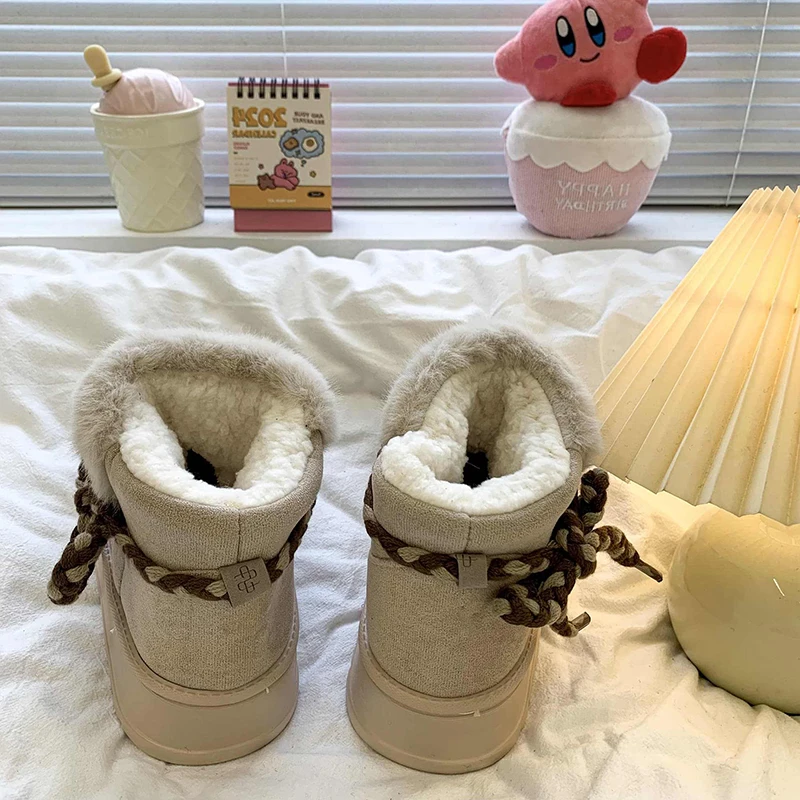 Hello Kitty Fur One-Piece Round Toe Cute and Plush Snow Boots for Women In Winter with Thick Bottom and Warm Cotton Shoes Gifts