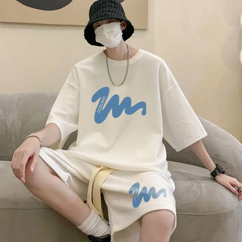 New Korean-style Retro Fashion Individual Short-sleeved Men's High-end Loose and Slimming Women's T-shirt for Summer 2026