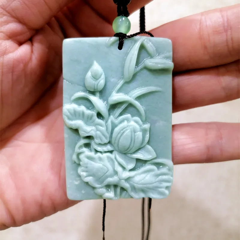 

Light green hand carved orchid pendant, fashionable boutique jewelry, men's and women's jade flower necklace