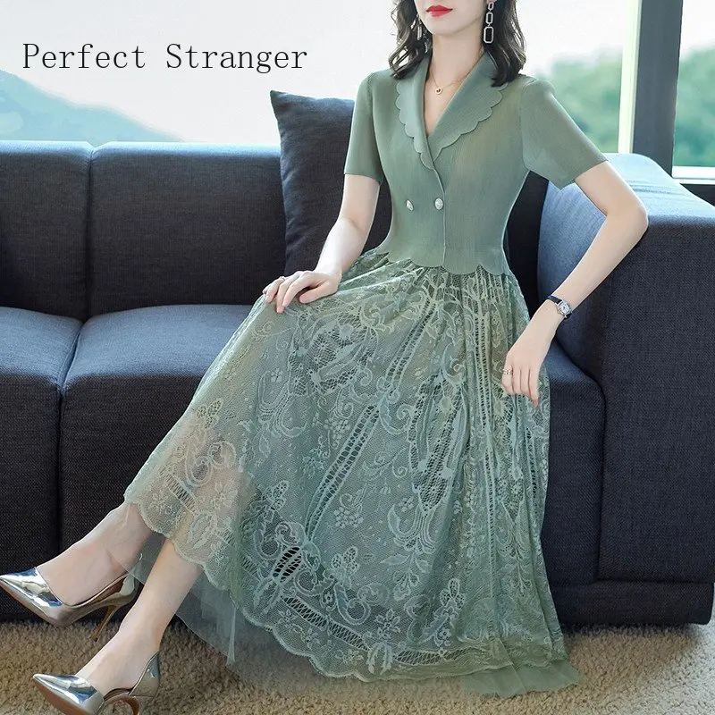 

Summer New Three Curtilage Female Stitching Bud Silk Gauze Fold Dress Hollow Out Aristocratic Temperament Pleated Vestido