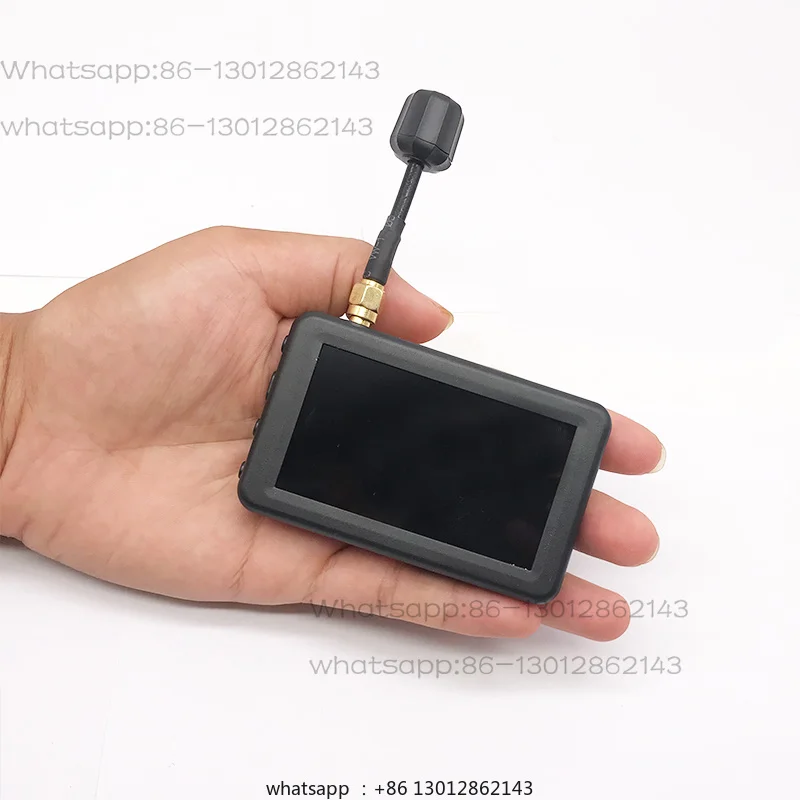 Model aircraft small crossing machine 5.8G image transmission FPV display