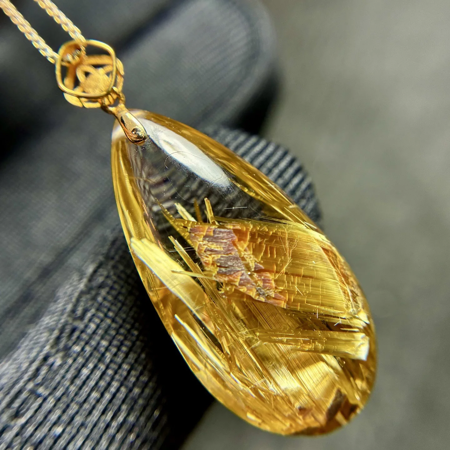 Natural Gold Rutilated Quartz Pendant 27.4x13.7x9.7mm Rutilated Quartz Flower Men Women Brazil AAAAAAA